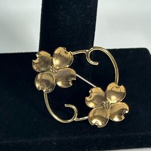 Signed Stuart Nye Art Nouveau Copper Dogwood Flower Floral Brooch Pin 2"